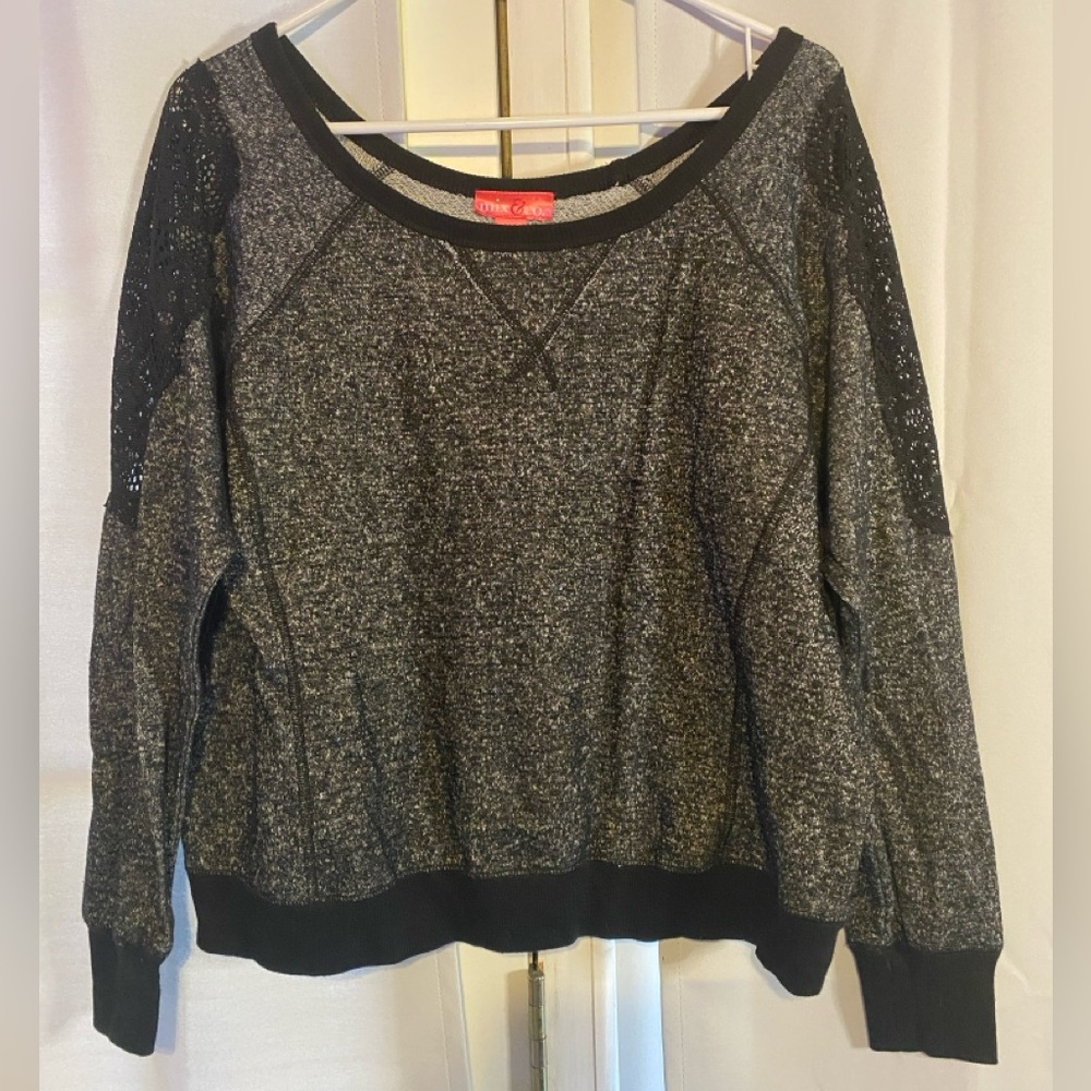 Black and Gray Women's Scoop Neck Sweater